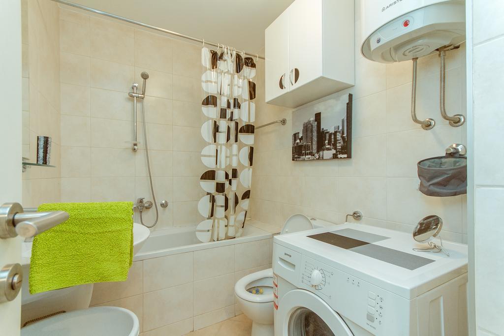 Apartment Belville Krin Belgrad Oda fotoğraf